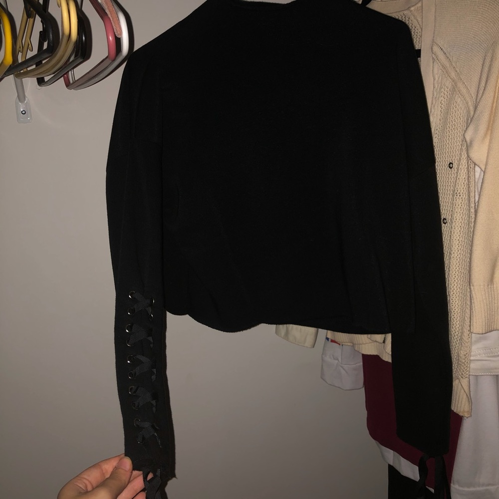 Adorable crop hoodie